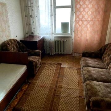 Здається 1 кімнатна квартира Сумгаїтська перший поверх