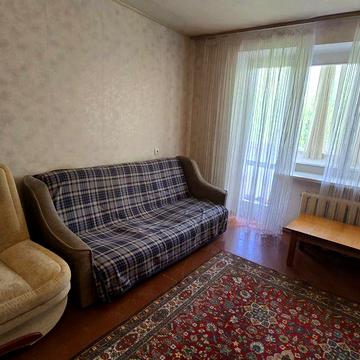 1к кв на Вишеньці. Вільна