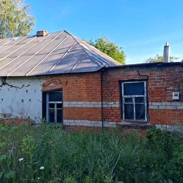 Продам 1/2 частину домоволодіння в Люботині, 65 м2,