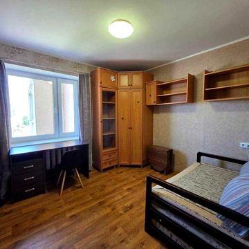 Продам 2к квартиру Небесной Сотни. Сити Центр. Королева