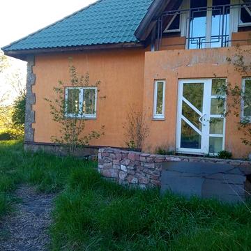 Продаж 4к Дім Лісова вулиця