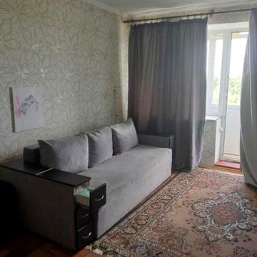 Продам 2-ком. квартиру в тихом районе. V