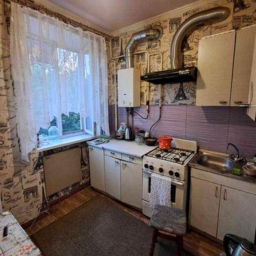 Продам 2-х комнатную на правом берегу
