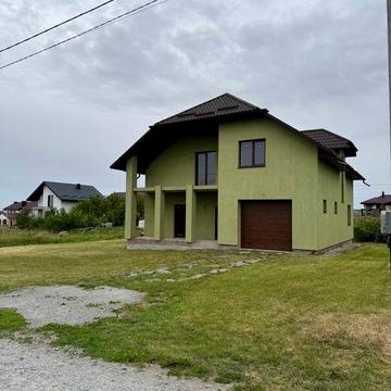 Продаж двоповерхового будинку 220 м² на ділянці 7 соток