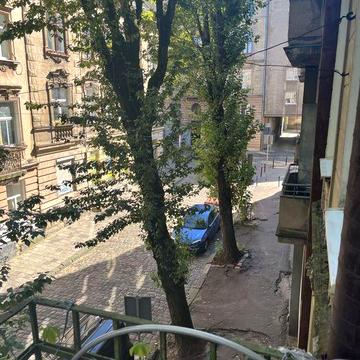 Оренда 2 кім.квартира вул.Глибока