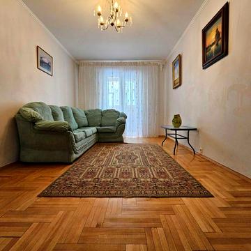 Оренда чотирикімнатної квартири 85m2 ТРЦ РайON | вул. Рональда Рейгана