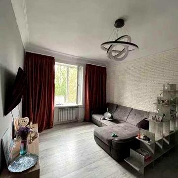 Продаж 2-кімнатна квартира, площа Поляка (212-831-809)
