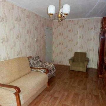 Продається 1 кімнатна квартира 3/5