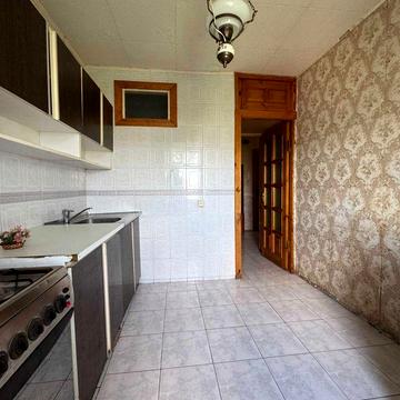 Видова 2 кімнатна пр-т Миру, 52 м2,  чудовий краєвид, цегляний будинок