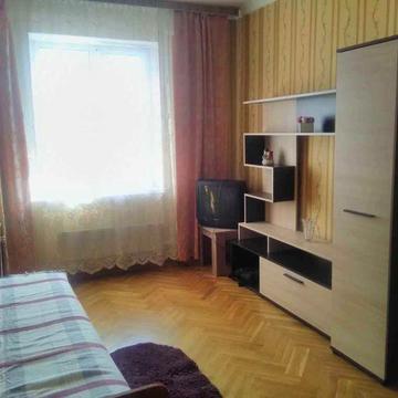 Здам 2к квартиру Чорнобильська вул. 4/56, Біличі, ст.м."Академмістечко"