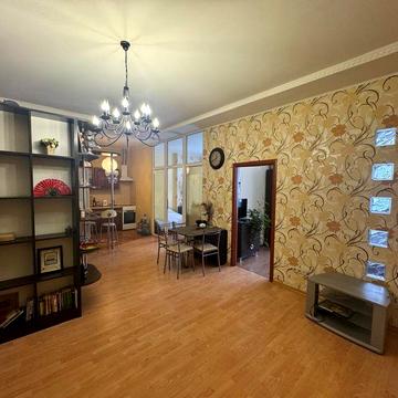 Сдам 3х комнатную квартиру возле Привоза