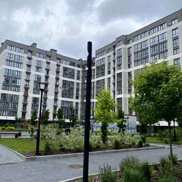 Продаж 2 кімнатної квартири біля парку та озера, здача будинку в цьому році , індив. газове опалення