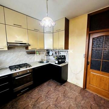 Продаж затишної 2-к квартири 51 м² по вул. Київський Шлях 2/2