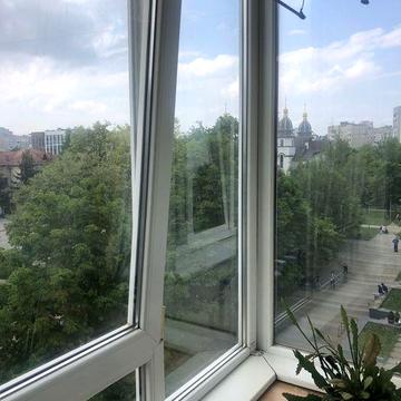 Оренда 2 кімн квартири вул Трильовського