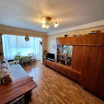 Продам 2-х кім квартиру 69м2 з індивідуальним опаленням