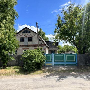 Продам будинок центр Нова Водолага.Без комісії для покупця