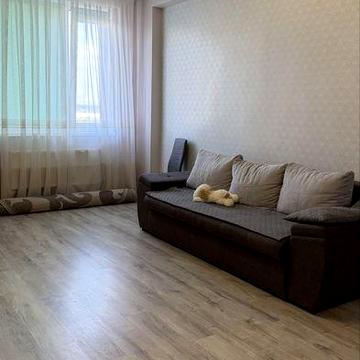 Продам 1 кім з ремонтом і меблями