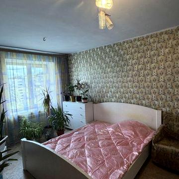 Продам 4-ком.кв.Правый берег,с Автономным Газовым Отоплением!