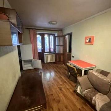 Продам 2 ком кв метро Левада, пр Аэрокосмический