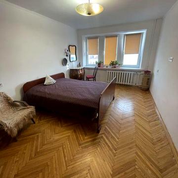 Оренда Центр Бессарабка вул. Басейна, 11 затишна 3 к.кв 70 кв.м