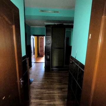 Продам квартиру 4 кімнатну