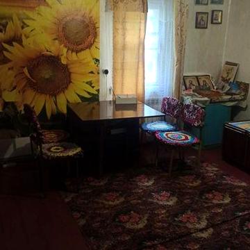 Продам будинок за  7 км від м.Канів Черкаська обл в  прекрасному селі Ліпляве