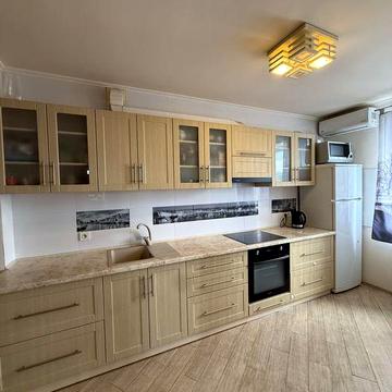 Продам 2 комнатную, новострой , Победа ( рядом Центр) ЖК Best House