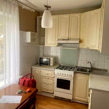 Продам 3х ком. кв-ру на Бородинском, ул. Толока 3эт. 9ти этажного дом