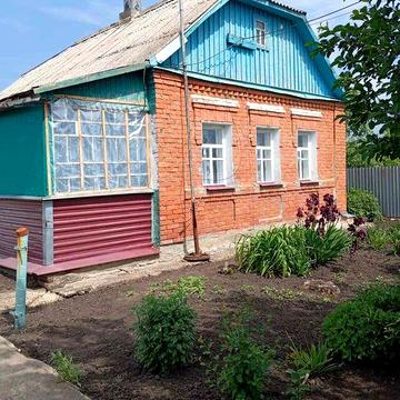 Продам затишний будинок