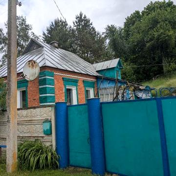 Будинок в Боромлі