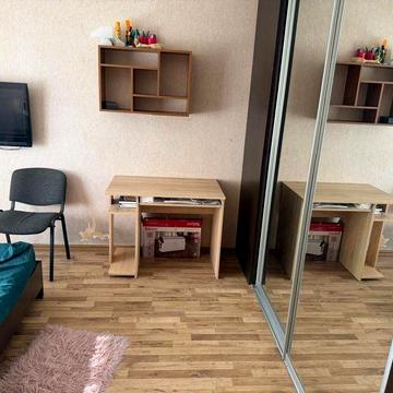 Продам 1к кв метро Научная 4/9 евроремонт