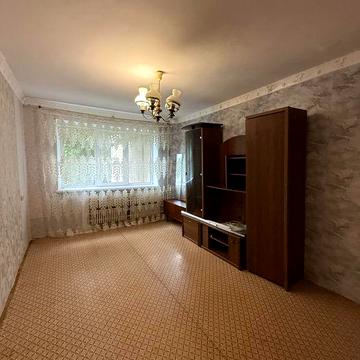 Продам 3-х комнатную квартиру . Проспект Гагарина . Аэропорт . Аэрокосмический проспект .