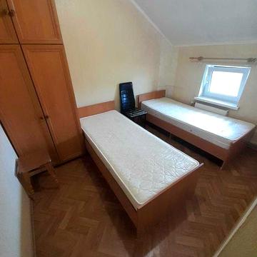 Здам 2-кім квартиру с. Святопетрівське вул. Польова, є газ, з дітьми ТАК