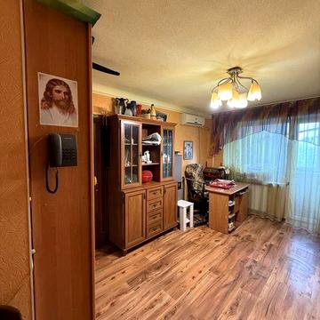 Продам 1 комнатную квартиру . Валдайская . Одесская . Основа