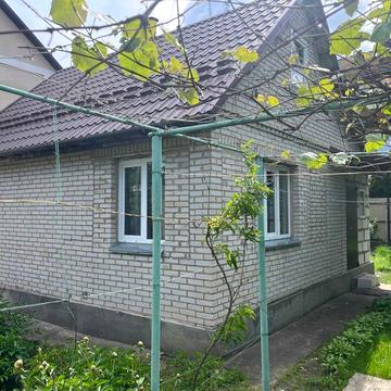 Продам дом с.Белогородка с земельным участком