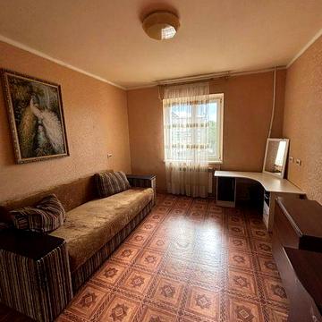 Продам 3-к. квартиру улучшенной планировки, 2/9, Песочин (Надия)