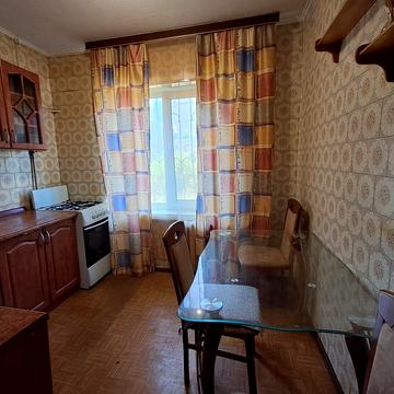 Європейського Союзу просп. (Правди), 70-А