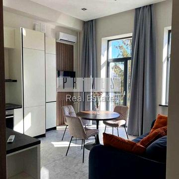 Продаж 1к квартири 42.3 кв. метро Кловська на вул. Шовковична