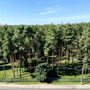 Продаж 2к  квартира з панорамним виглядом  на центральний парк . Держ програми так . ЖК Сяйво-1