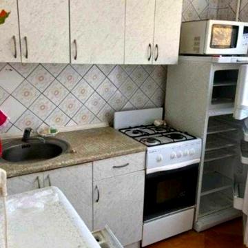 2к квартира на Новых Домах, Ньютона