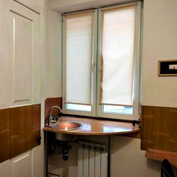 Продам гостинку со своими удобствами  В Центре