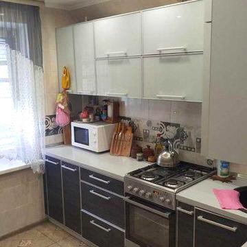 Продается 2-х комн. квартира на Космосе с ремонтом