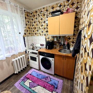 Продаж 2-х кім квартири 1/5 ПТЗ вул Південна