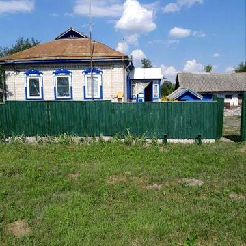 Пробається будинок в селі Козацьке