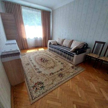 Довгострокова оренда 2 кімнатна квартира Севастопольська площа