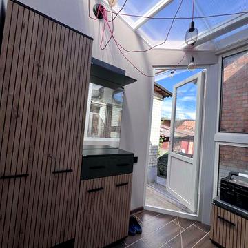 Продам 2 ух ком кв с капитальным ремонтом