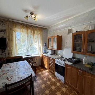 Оренда 2х кімнатної квартири у Комунарському р-ні (Автозаводська 54)