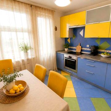 3 кім.квартира у тихому центрі Києва -Тарасівська