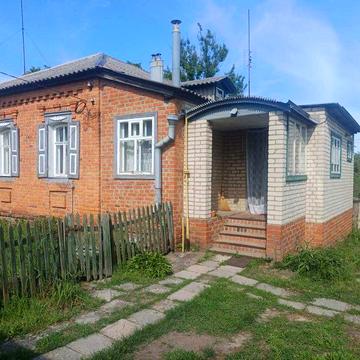 Продам будинок в м.Мерефа
