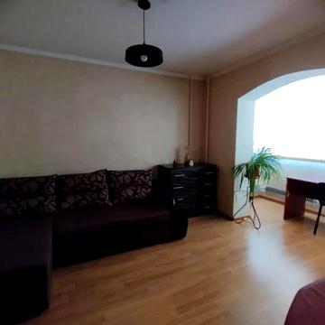 Василя Стуса вул., 27